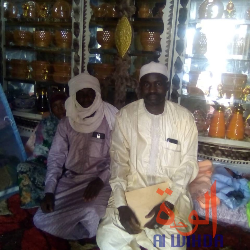Tchad : la FGC porte assistance à la famille de 3 nouveau-nés à l'Est. © Abba Issa/Alwihda Info Tchad : la FGC porte assistance à la famille de 3 nouveau-nés à l'Est. © Abba Issa/Alwihda Info