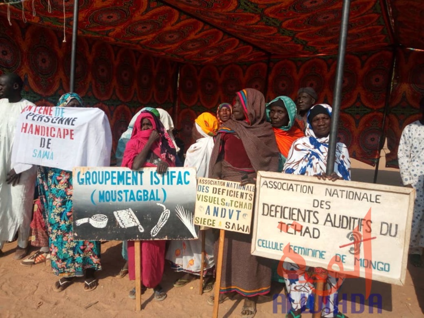 Tchad : Mongo célèbre la Journée mondiale des personnes handicapées. © Adam Ibrahim/Alwihda Info Tchad : Mongo célèbre la Journée mondiale des personnes handicapées. © Adam Ibrahim/Alwihda Info