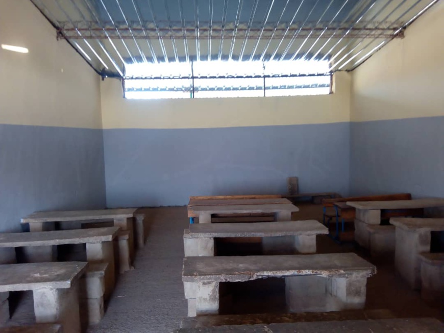 Tchad : à l'abandon depuis deux ans, une école réfectionnée près de Mongo Tchad : à l'abandon depuis deux ans, une école réfectionnée près de Mongo