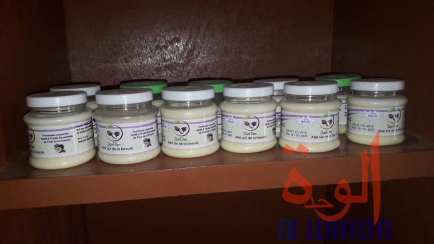 Tchad : Kari Dari, la startup qui mise sur les cosmétiques naturels. © Djibrine Haïdar/Alwihda Info Tchad : Kari Dari, la startup qui mise sur les cosmétiques naturels. © Djibrine Haïdar/Alwihda Info