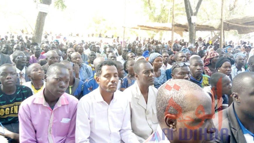 Tchad : le nouvel Évêque du diocèse de Laï consacré. © Éric Guedi/Alwihda Info Tchad : le nouvel Évêque du diocèse de Laï consacré. © Éric Guedi/Alwihda Info