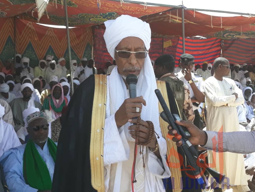 Tchad : grand meeting du khalife de la confrérie Tidjania à Abéché. © Alwihda Info Tchad : grand meeting du khalife de la confrérie Tidjania à Abéché. © Alwihda Info