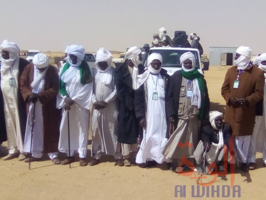 Tchad : le khalife général de la confrérie Tidjania accueilli à Am Djarass. © Alwihda Info Tchad : le khalife général de la confrérie Tidjania accueilli à Am Djarass. © Alwihda Info