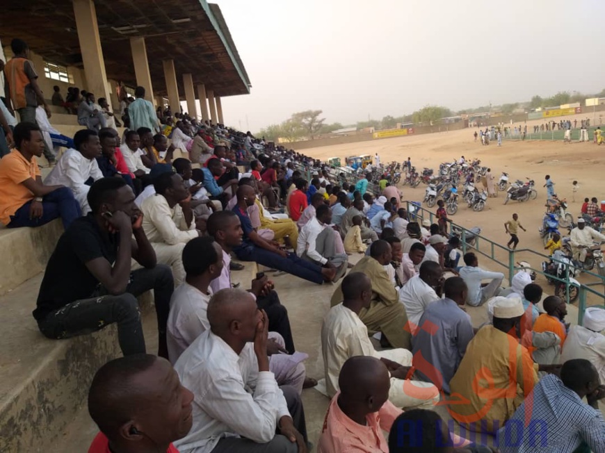 Tchad : quelle durée de vie pour la pelouse du stade d'Abéché ? Tchad : quelle durée de vie pour la pelouse du stade d'Abéché ?