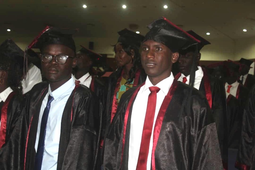 Tchad : parchemin de fin d'études pour la promotion universitaire Nadji Madou