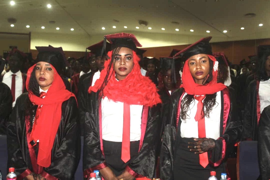 Tchad : parchemin de fin d'études pour la promotion universitaire Nadji Madou