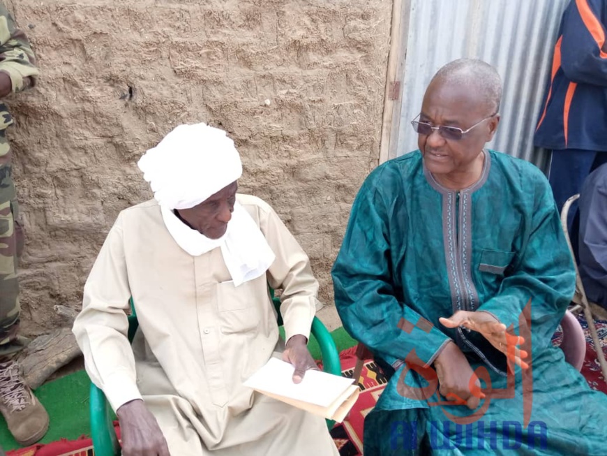 Tchad : un incendie ravage un village au Batha, la population dans le désarroi Tchad : un incendie ravage un village au Batha, la population dans le désarroi