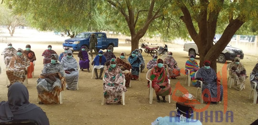 Tchad - Covid-19 : à Ati, les commerçantes s'imprègnent des mesures barrières. © Hassan Djidda Hassan/Alwihda Info