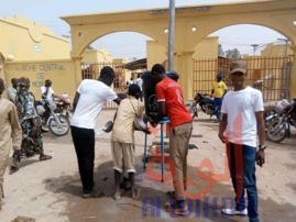 Tchad : à Mongo, le lavage des mains s'impose avant d'entrer au marché