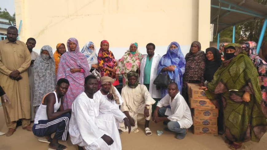 Tchad : une grande chaîne de solidarité pour les soldats blessés. © Malick Mahamat/Alwihda Info Tchad : une grande chaîne de solidarité pour les soldats blessés. © Malick Mahamat/Alwihda Info