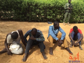 Tchad : la police arrête 10 individus pour des délits et un crime. © Djimet Wiche/Alwihda Info Tchad : la police arrête 10 individus pour des délits et un crime. © Djimet Wiche/Alwihda Info
