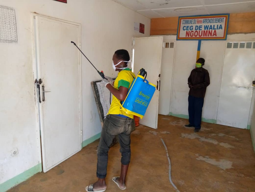 Tchad – Covid 19 : A N'Djaména, deux lycées désinfectés par les jeunes : ©️ Mendig-lembaye Djetoyo Kelvin/Alwihda Info