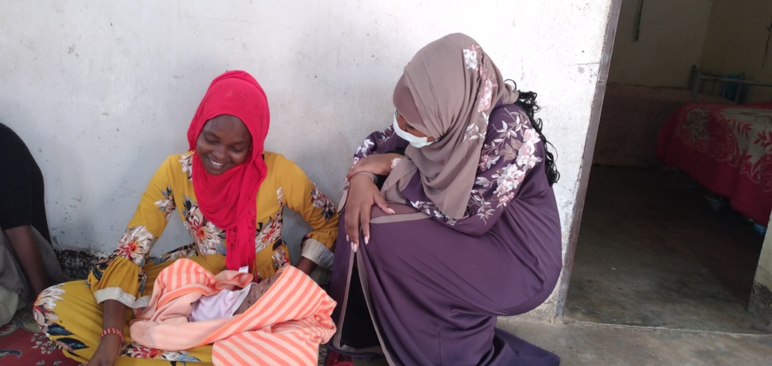 Tchad : la ministre de la Femme au chevet des orphelinats à N'Djamena Tchad : la ministre de la Femme au chevet des orphelinats à N'Djamena