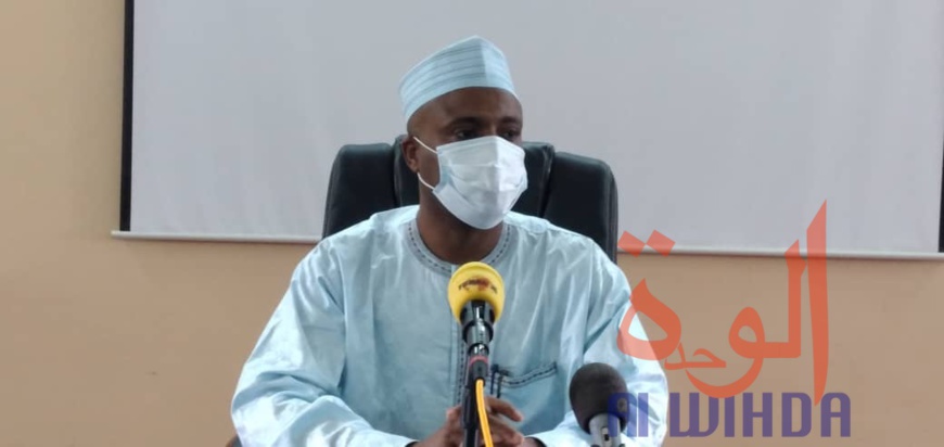 Tchad : les trois ex-otages reçus par le ministre de la Santé publique. © Malick Mahamat/Alwihda Info