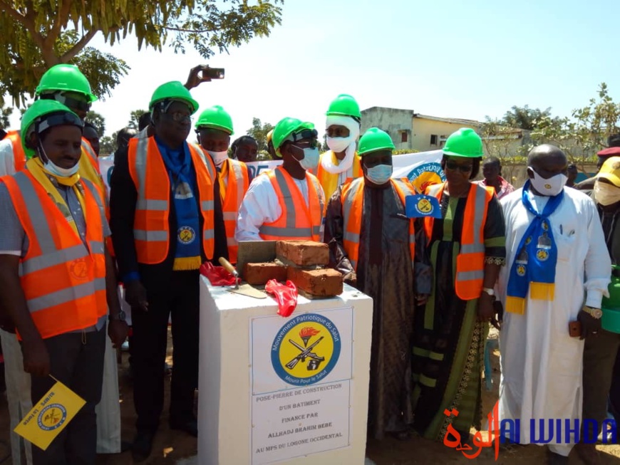 Tchad : un militant finance la construction d'un bâtiment pour le MPS à Moundou Tchad : un militant finance la construction d'un bâtiment pour le MPS à Moundou