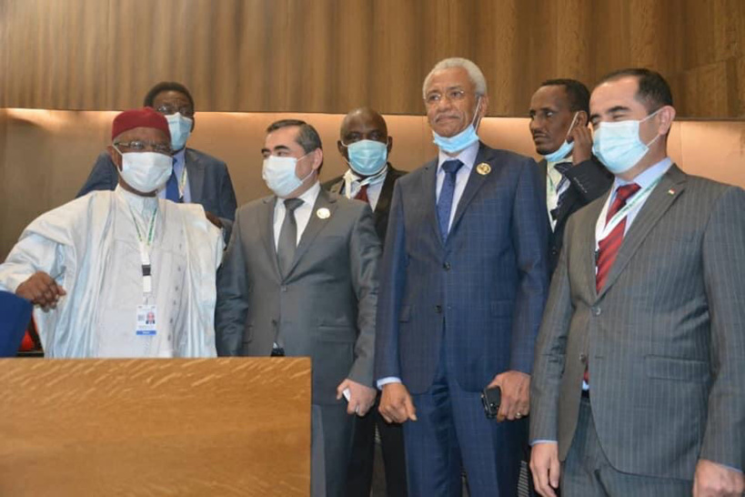 Organisation de la coopération islamique : Hissein Brahim Taha a prêté serment. ©. Tchad Diplomatie