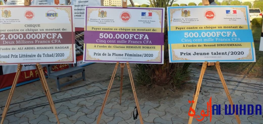 Tchad : grand prix littéraire 2020, Ali Abdel-Rhamane Haggar reçoit la Plume d'or