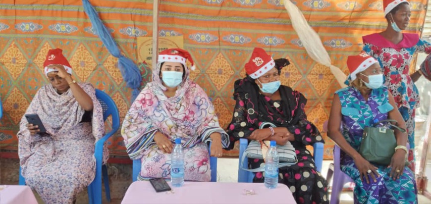 Tchad : les "femmes engagées" de la CNPS ouvrent leurs cœurs aux orphelins pour Noël Tchad : les "femmes engagées" de la CNPS ouvrent leurs cœurs aux orphelins pour Noël