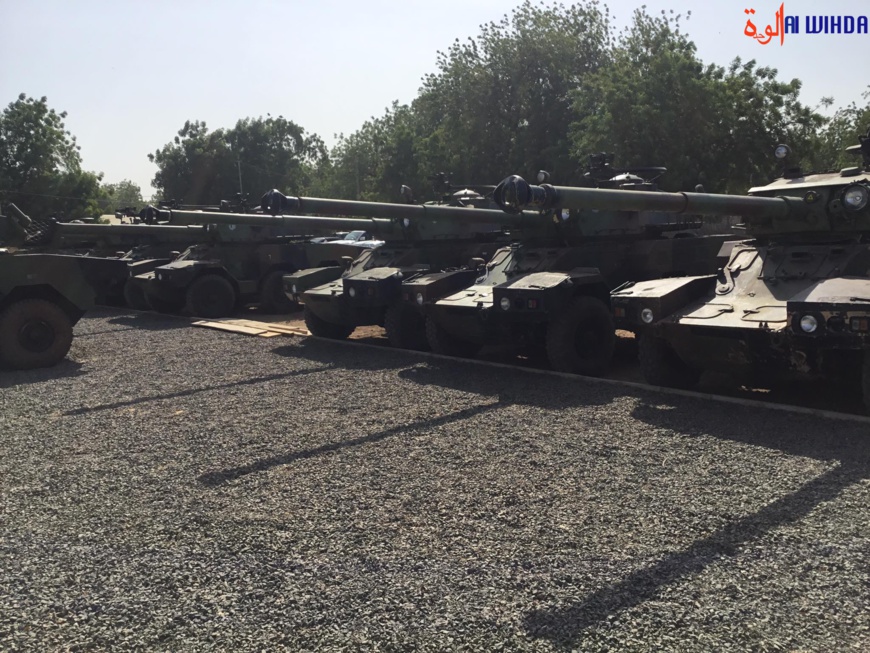 La France remet des blindés à l’armée tchadienne La France remet des blindés à l’armée tchadienne