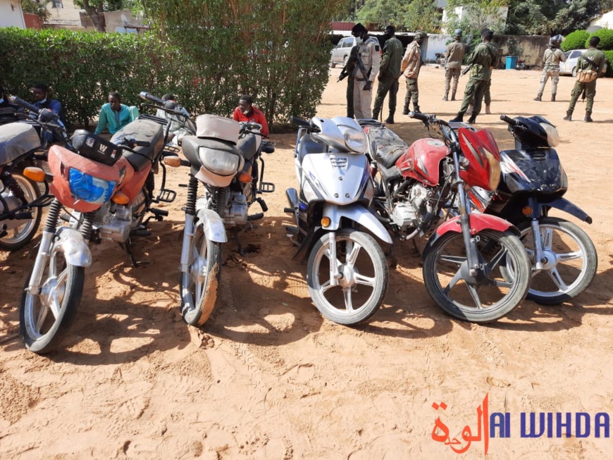 Tchad : la Police nationale arrête 10 présumés malfrats Tchad : la Police nationale arrête 10 présumés malfrats