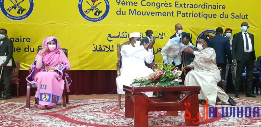 Tchad : Zene Bada appelle à un "1er tour uppercut" pour la présidentielle 2021 Tchad : Zene Bada appelle à un "1er tour uppercut" pour la présidentielle 2021