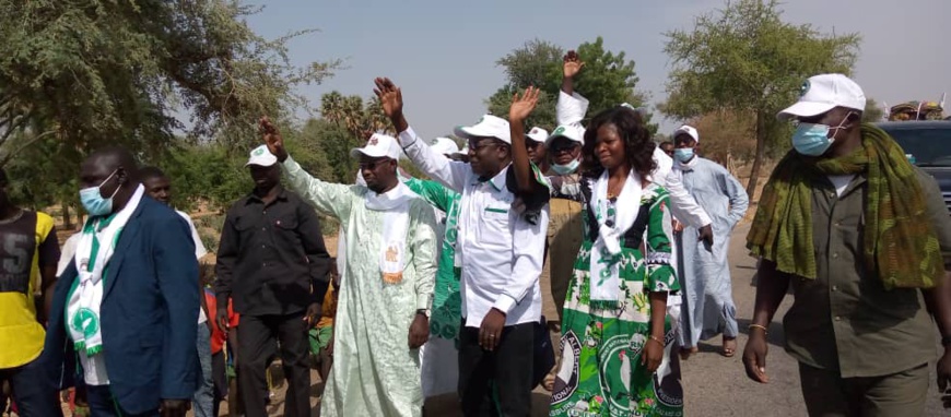Tchad : "Je suis un bon chauffeur pour conduire le peuple", Pahimi Padacké Tchad : "Je suis un bon chauffeur pour conduire le peuple", Pahimi Padacké