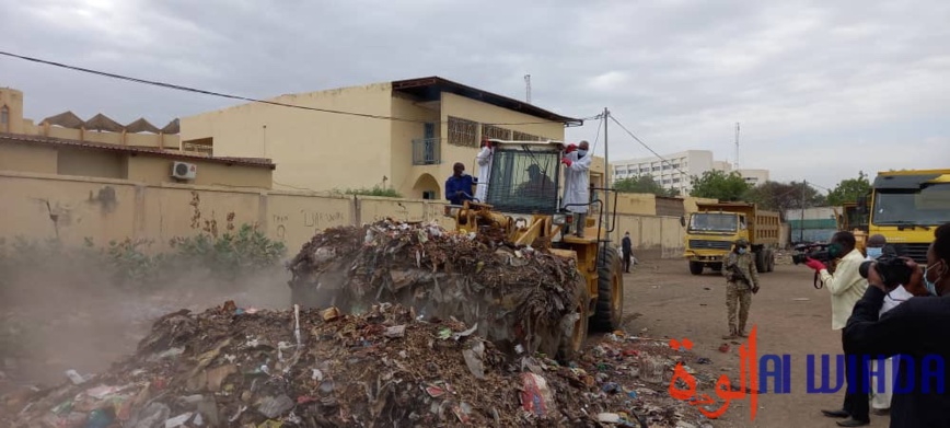 Tchad : le ministère du pétrole et de l'Énergie initie une journée de salubrité