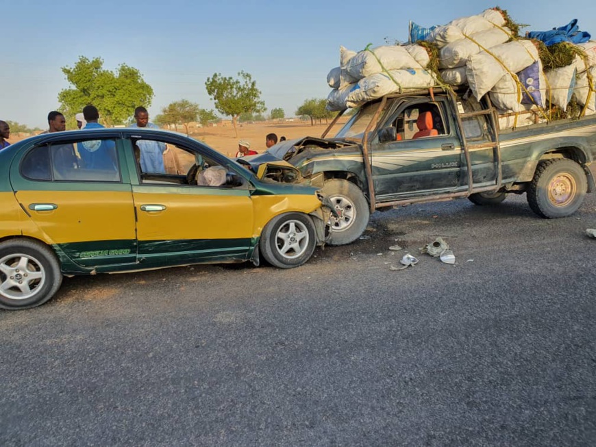 Tchad : une collision entre deux véhicules fait un mort à l'entrée de pont Bellile Tchad : une collision entre deux véhicules fait un mort à l'entrée de pont Bellile