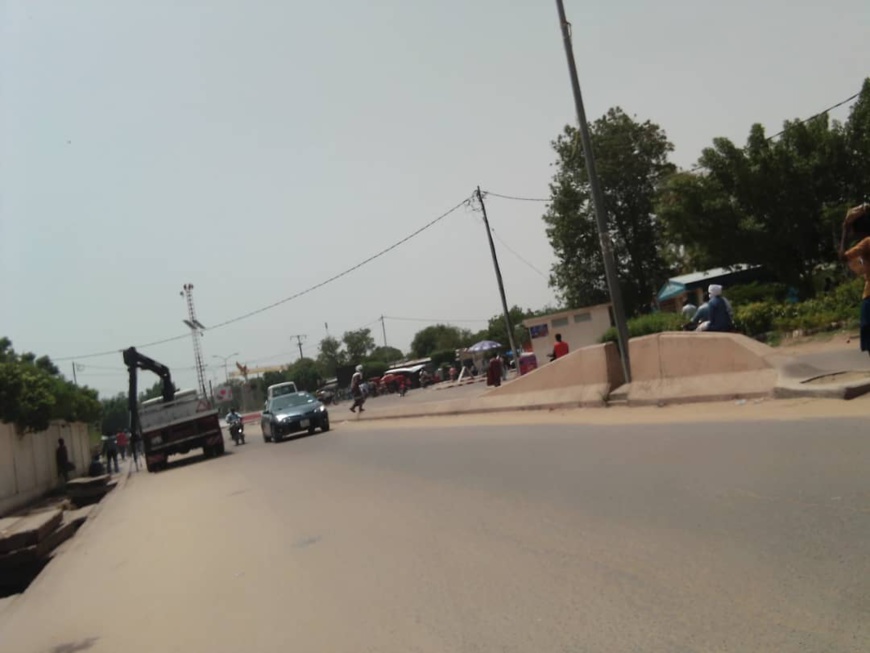 Tchad : une opération de curage des caniveaux à N'Djamena Tchad : une opération de curage des caniveaux à N'Djamena