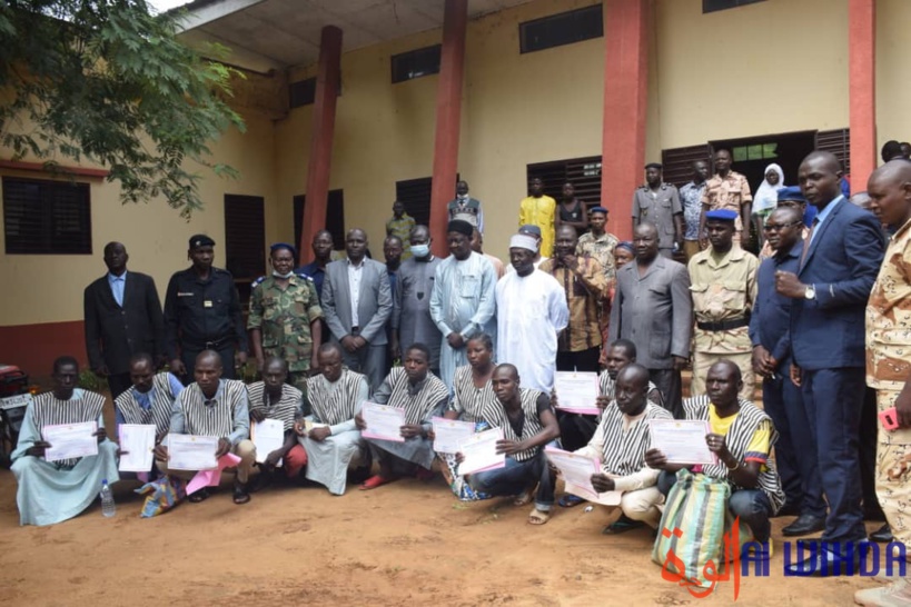 Tchad : remise de peine pour 35 condamnés de la maison d'arrêt de Moundou Tchad : remise de peine pour 35 condamnés de la maison d'arrêt de Moundou