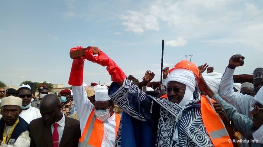 Tchad : pose de la pierre de construction d'un nouveau Palais du sultanat du Ouaddaï à Abéché