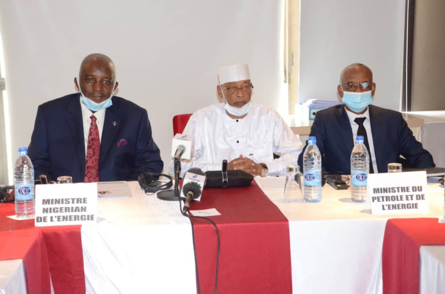 Énergie : le Tchad et le Nigeria veulent concrétiser l'interconnexion électrique Énergie : le Tchad et le Nigeria veulent concrétiser l'interconnexion électrique