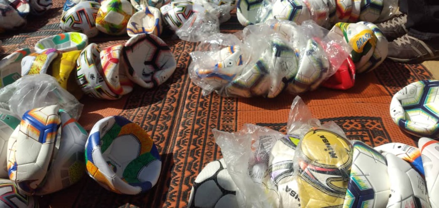Tchad : la FTFA appuie les centres de formation avec des lots de ballons Tchad : la FTFA appuie les centres de formation avec des lots de ballons