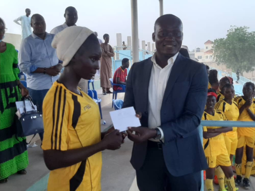 Tchad : le CNJT met en valeur la femme en initiant un match de football Tchad : le CNJT met en valeur la femme en initiant un match de football