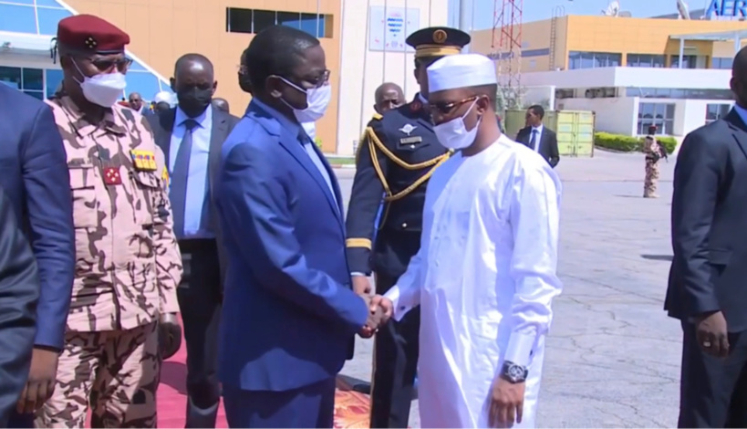 Le président de la transition tchadienne se rend en Guinée équatoriale Le président de la transition tchadienne se rend en Guinée équatoriale