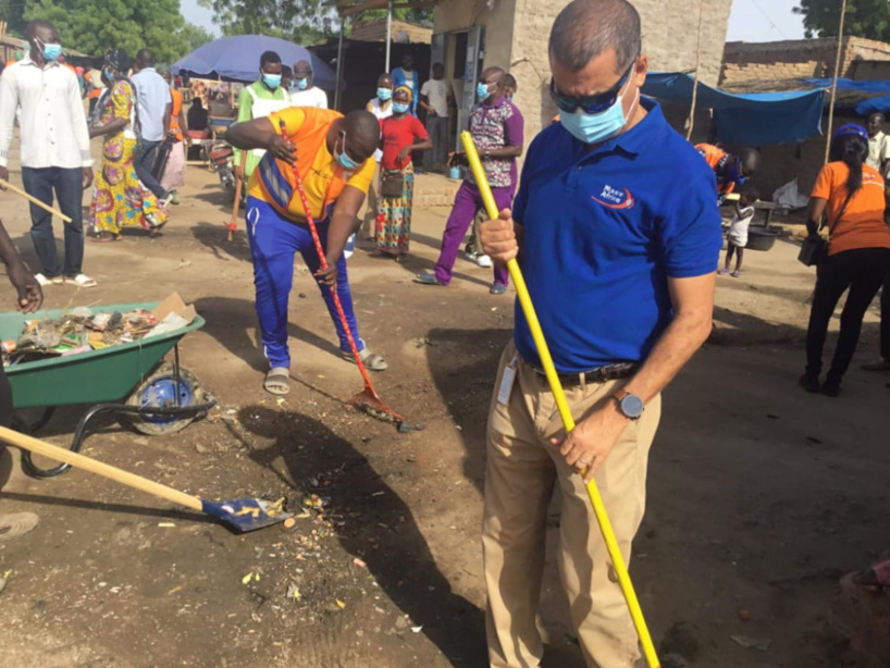 Tchad : Moov Africa lance une grande opération de salubrité à Koundoul