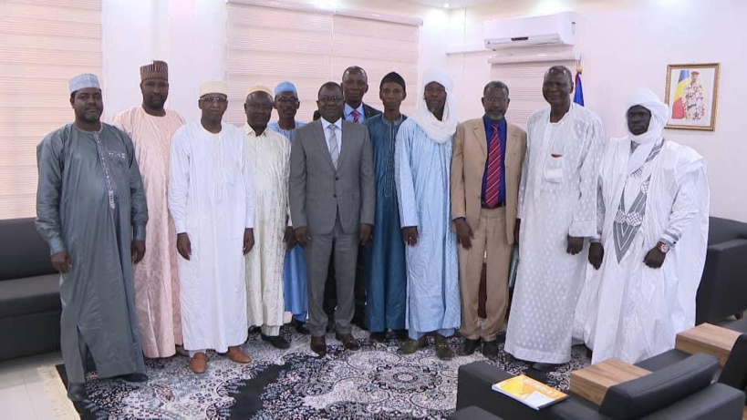 Tchad : le premier ministre échange avec 9 présidents de partis politiques. © DR Tchad : le premier ministre échange avec 9 présidents de partis politiques. © DR