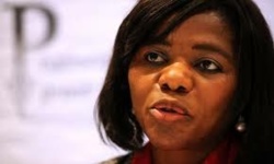 Afrique du Sud: La Médiatrice Thuli Madonsela parmi les 100 personnalités du Monde Afrique du Sud: La Médiatrice Thuli Madonsela parmi les 100 personnalités du Monde