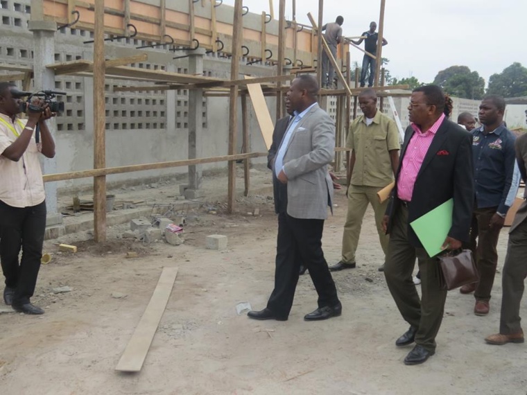 Congo: le gouvernement lance une opération de suivi des chantiers de l'éducation Congo: le gouvernement lance une opération de suivi des chantiers de l'éducation