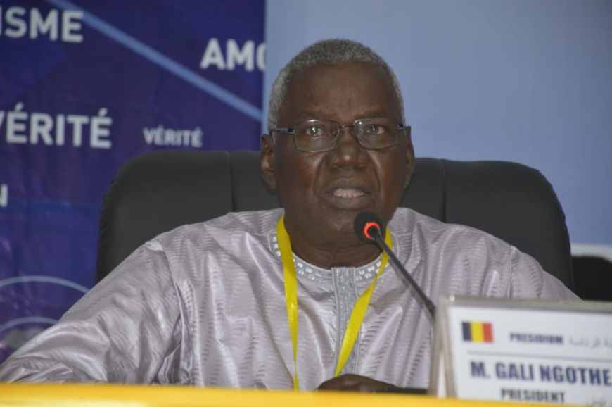 Tchad : Gali Ngothé, prisonnier de Habré, sera-t-il le sauveur du peuple opprimé ? Tchad : Gali Ngothé, prisonnier de Habré, sera-t-il le sauveur du peuple opprimé ?