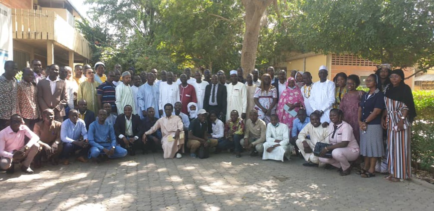 Tchad : les pharmaciens "confondus à des vendeurs de médicaments qui se promènent dans la rue" Tchad : les pharmaciens "confondus à des vendeurs de médicaments qui se promènent dans la rue"