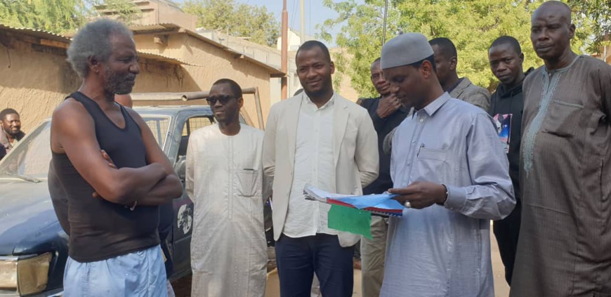 Tchad : le ministre des Affaires culturelles Abakar Rozzi Teguil assiste au tournage du film "Diya"