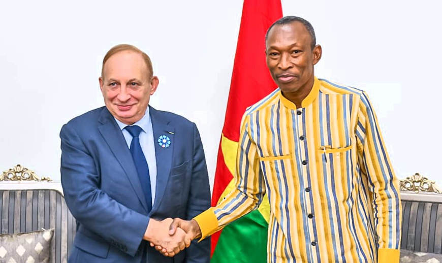 Paris rappelle son ambassadeur au Burkina Faso pour des consultations Paris rappelle son ambassadeur au Burkina Faso pour des consultations