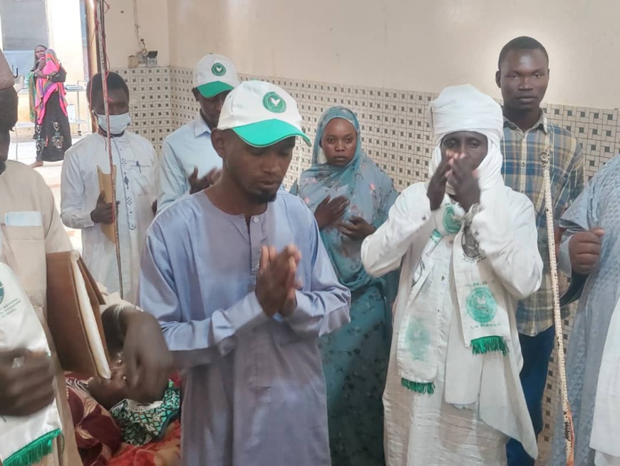 Tchad : le parti RNDT Le Reveil du Ouaddaï apporte son soutien aux victimes d'un incendie à Abéché Tchad : le parti RNDT Le Reveil du Ouaddaï apporte son soutien aux victimes d'un incendie à Abéché