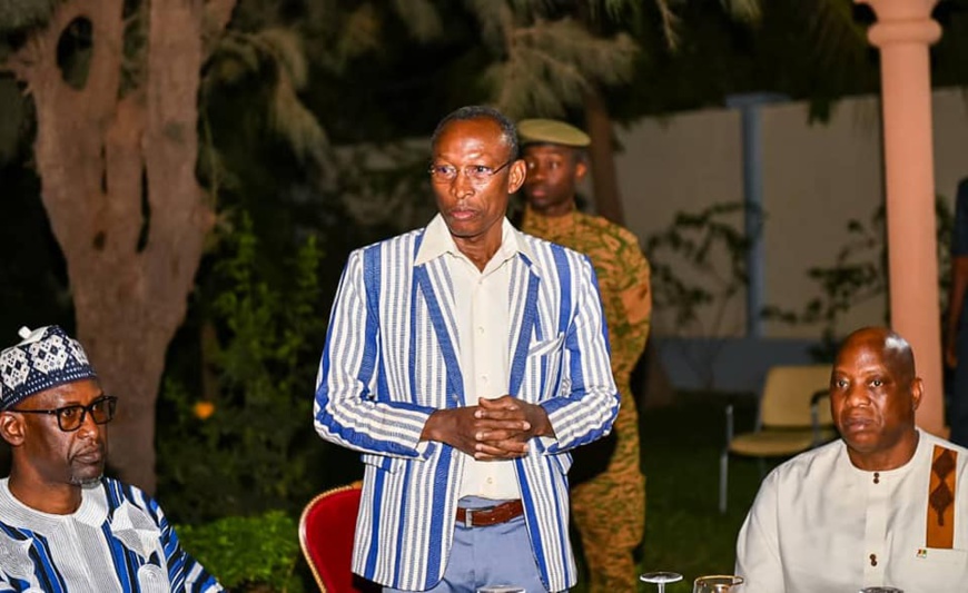 Le Premier ministre du Burkina Faso, Me Apollinaire Joachimson Kyelem de Tambela. © Primature Le Premier ministre du Burkina Faso, Me Apollinaire Joachimson Kyelem de Tambela. © Primature