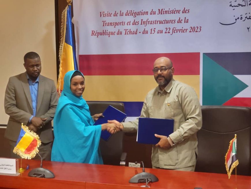Visite de travail de la délégation tchadienne au Soudan : Des avancées sur les questions de transport terrestre Visite de travail de la délégation tchadienne au Soudan : Des avancées sur les questions de transport terrestre