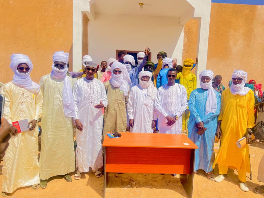 Tchad : Mehedi Adoum Hagry poursuit la présentation de son 1er roman "Les Crépuscules d'un berger gourane" Tchad : Mehedi Adoum Hagry poursuit la présentation de son 1er roman "Les Crépuscules d'un berger gourane"