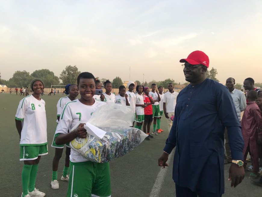 Tchad : le COST célèbre la semaine de la femme avec un match de football amical Tchad : le COST célèbre la semaine de la femme avec un match de football amical