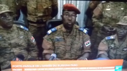Burkina Faso: calme, incertitude et confusion Burkina Faso: calme, incertitude et confusion
