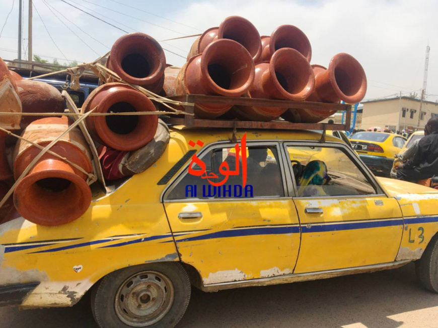 Tchad : jarre en terre cuite, la solution traditionnelle pour se rafraîchir au 21e siècle Tchad : jarre en terre cuite, la solution traditionnelle pour se rafraîchir au 21e siècle
